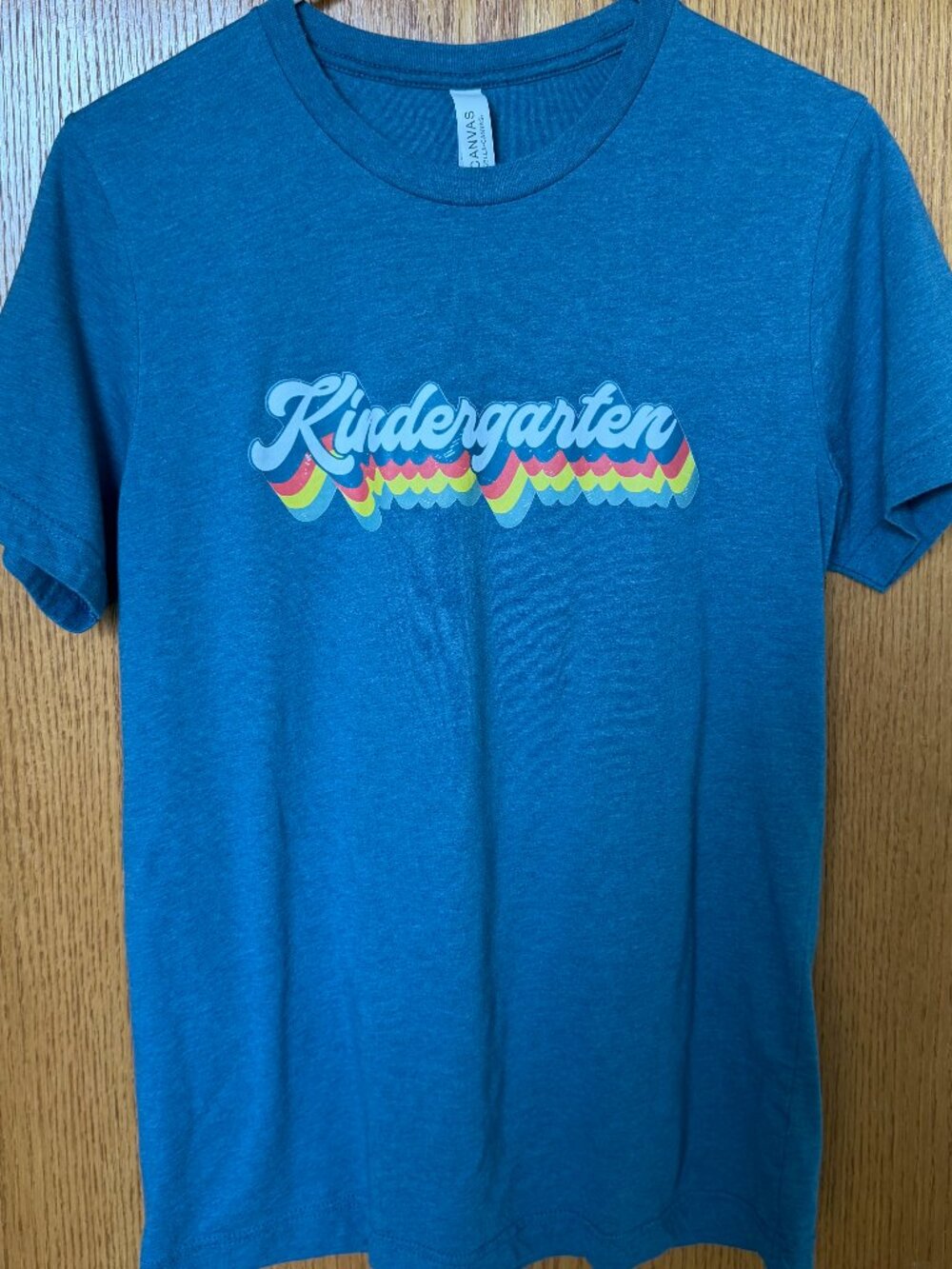Kindergarten Retro Rainbow Teacher T-Shirt Size M